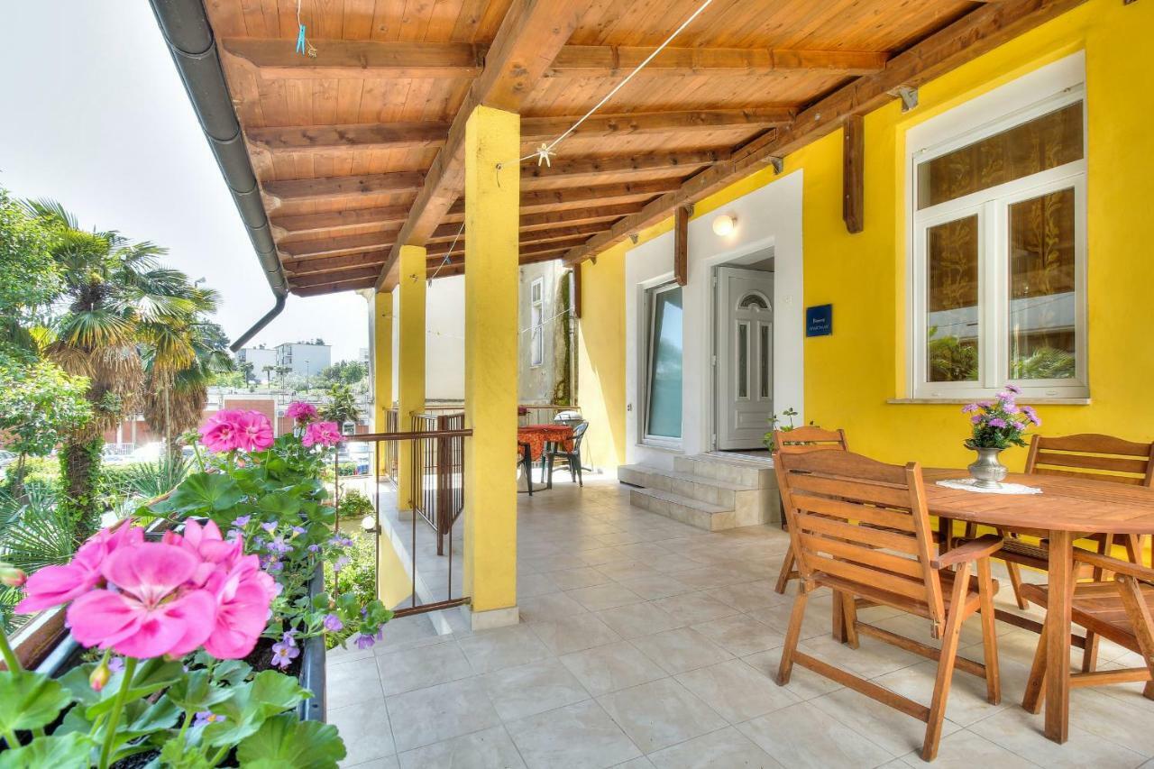 Boutique Apartman Villa Mediteran Πόρετς Εξωτερικό φωτογραφία