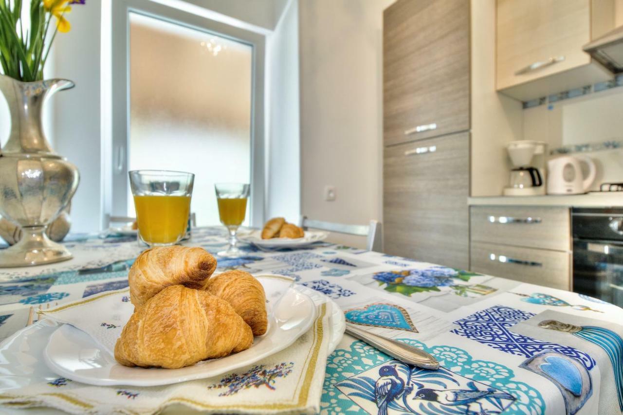 Boutique Apartman Villa Mediteran Πόρετς Εξωτερικό φωτογραφία
