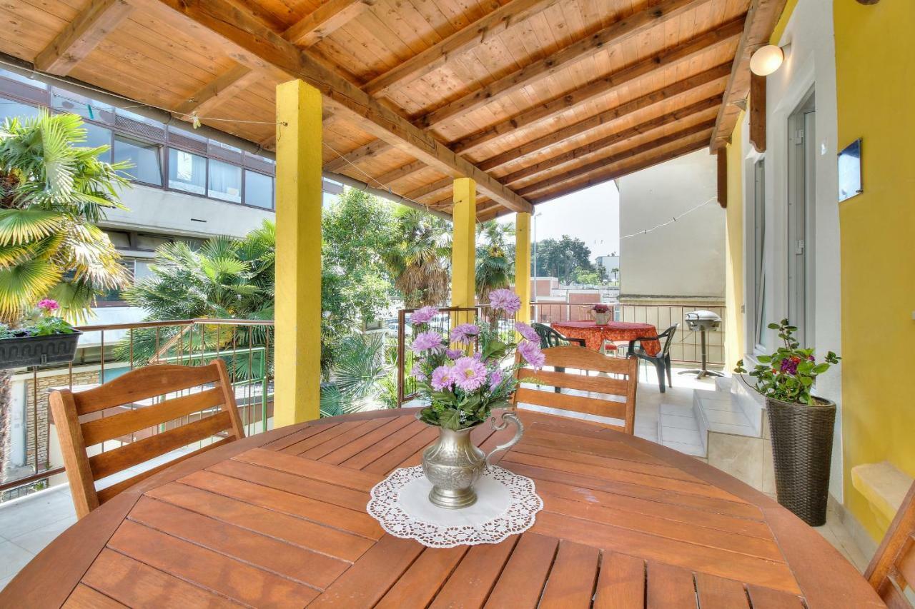 Boutique Apartman Villa Mediteran Πόρετς Εξωτερικό φωτογραφία